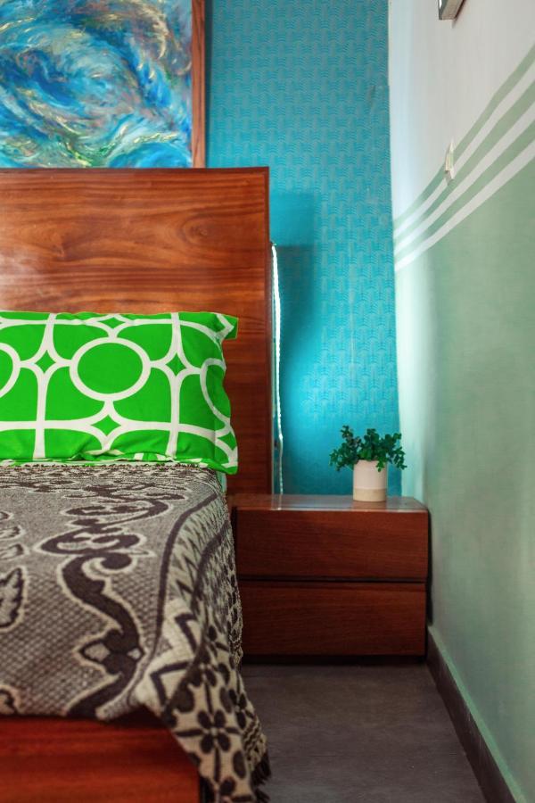 Bed and Breakfast Palm Springs Bed & Breakfast Limbe Exteriér fotografie